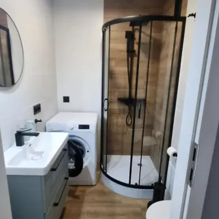 T7 Apartment *